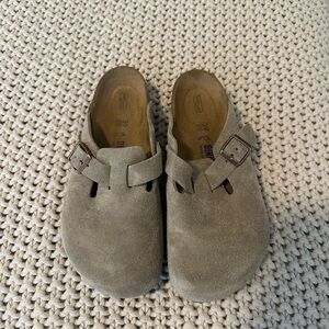 Women’s Boston Soft Birkenstock clog